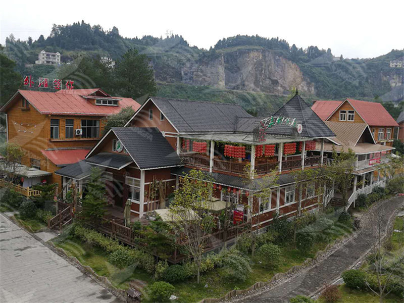 选择合成树脂瓦，为南方屋顶雨季防水护航